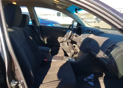 2011 Nissan Altima 2.5 S из США, поврежденный, VIN 1N4AL2AP1BN500151